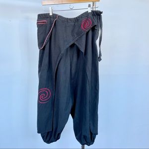 Harem Pants w/red spiral large $22